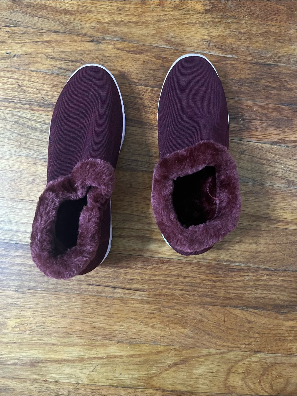 Women's Burgundy Slip-On Faux Fur Lined Sneakers